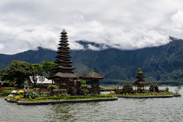 Ulun Danu Beratan2